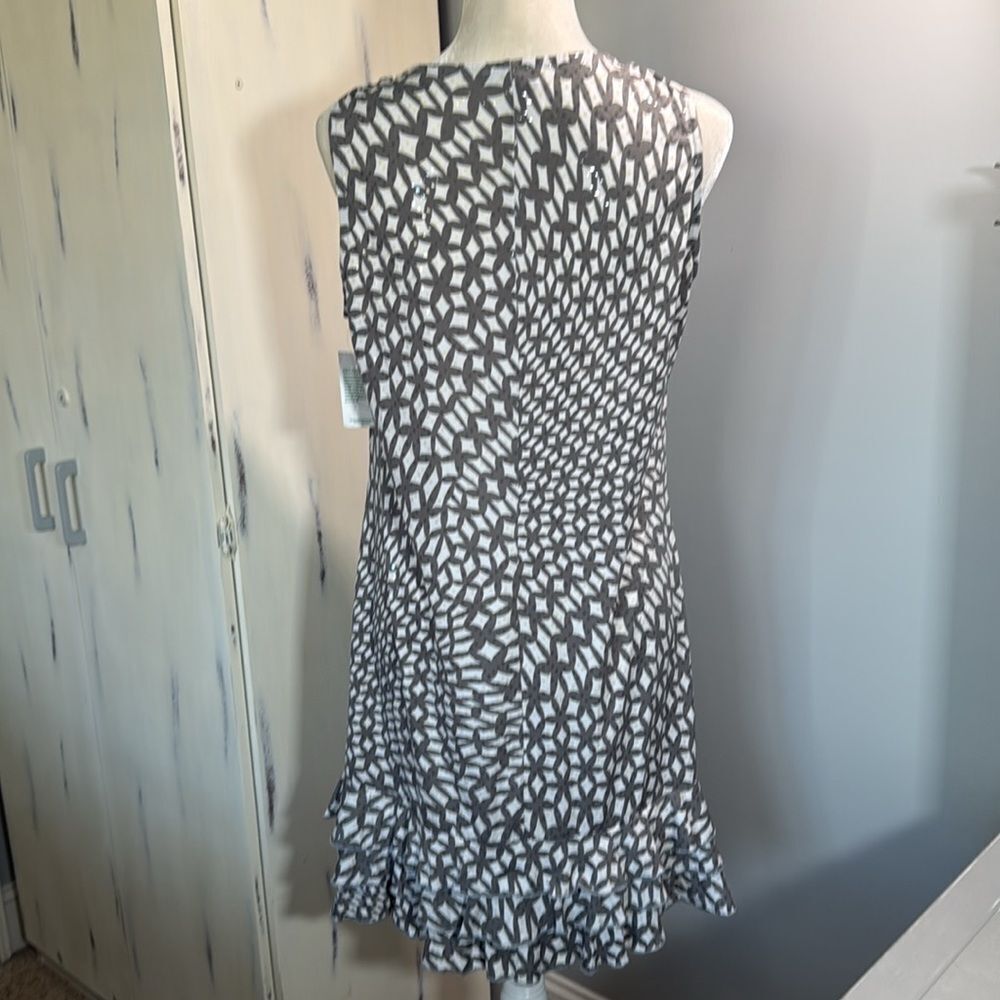 MSK Dress - Picture 3 of 7